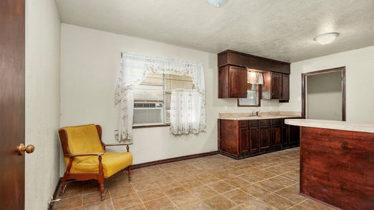 Brenham null-story, 3-bed 1304 E Alamo Street-idx