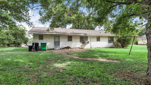 Brenham null-story, 3-bed 1304 E Alamo Street-idx