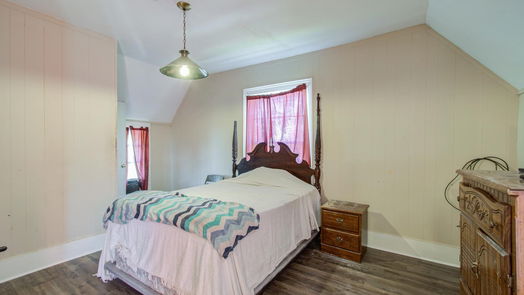 Brenham 2-story, 3-bed 404 W Jefferson Street-idx