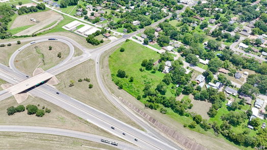 Brenham null-story, null-bed 102 S Dixie Street-idx