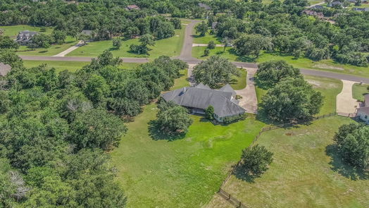 College Station 2-story, 4-bed 17463 Saddle Creek Drive-idx