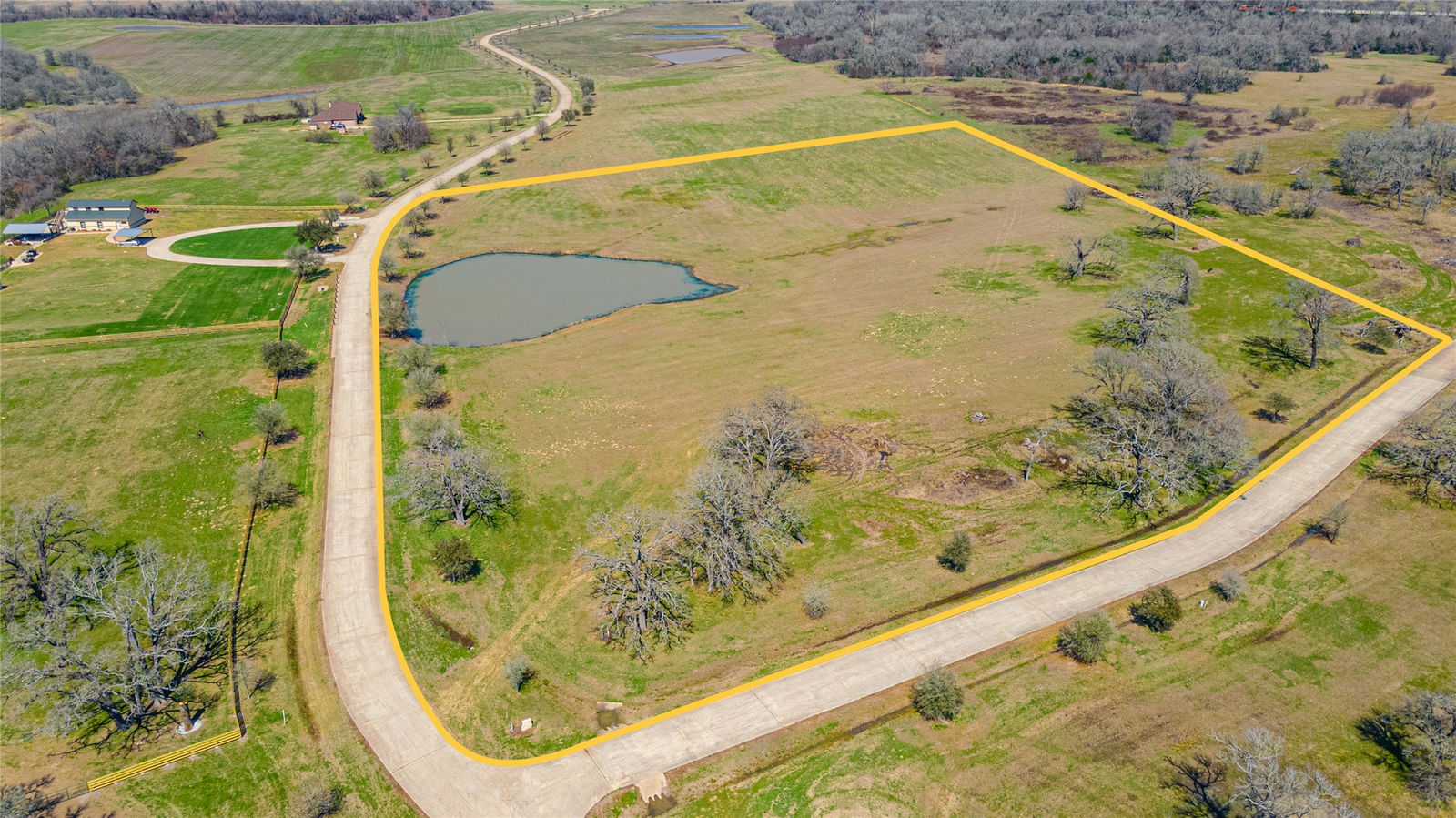 Navasota null-story, null-bed Tract 8 Lake Victoria Drive-idx