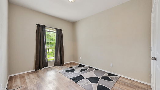 Navasota 1-story, 4-bed 111 Willow Drive-idx
