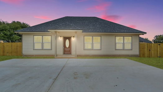 Navasota 1-story, 3-bed 403 Montgomery-idx