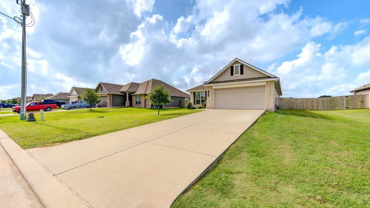 Navasota null-story, 3-bed 823 Mockingbird Street-idx