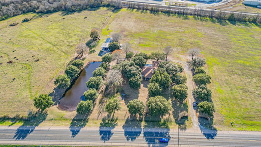 Navasota null-story, 4-bed 9310 S Business 6-idx