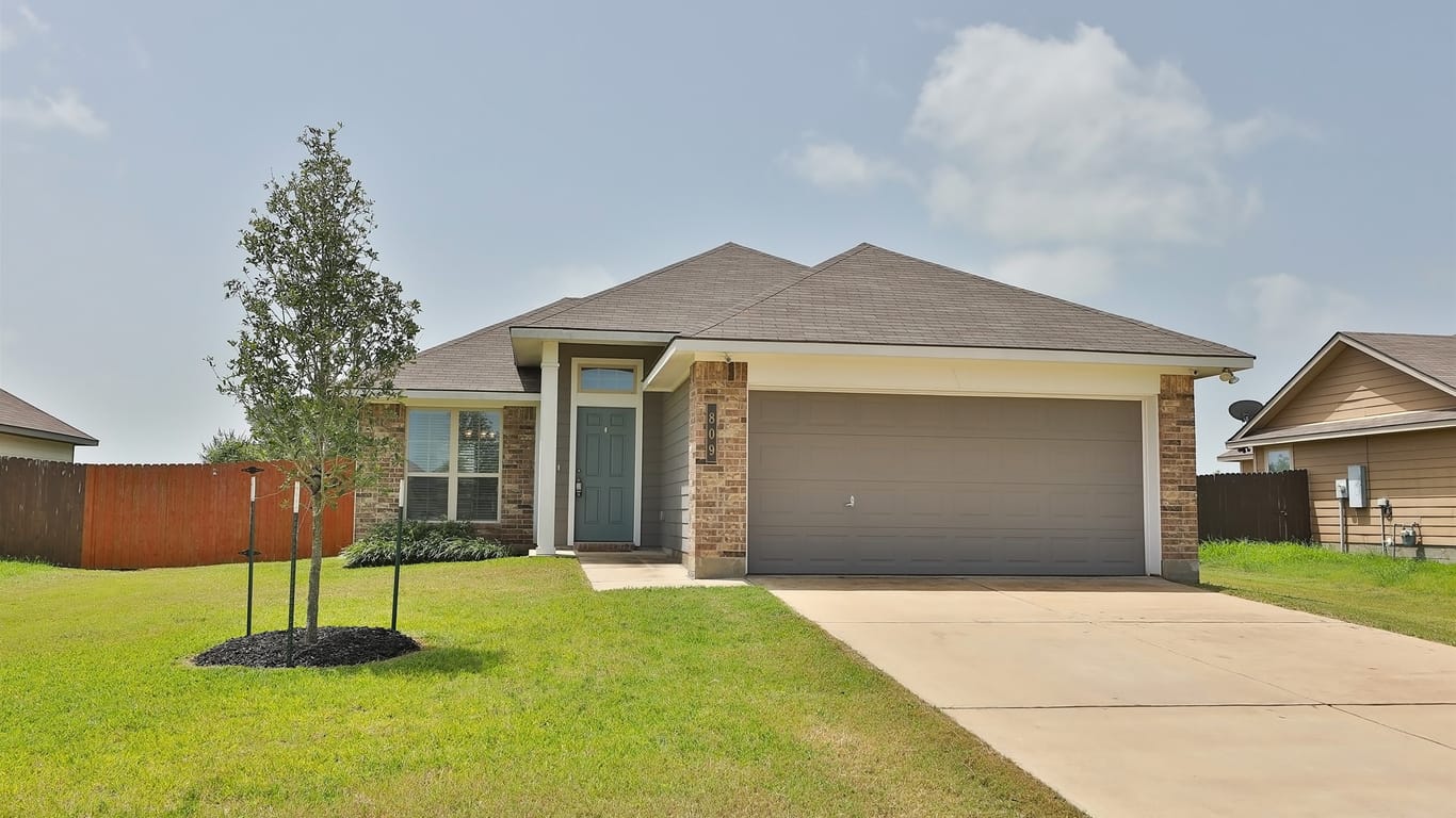 Navasota 1-story, 3-bed 809 Mockingbird Street-idx