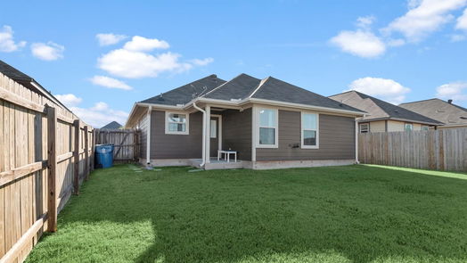 Navasota 1-story, 3-bed 106 Dove Court-idx