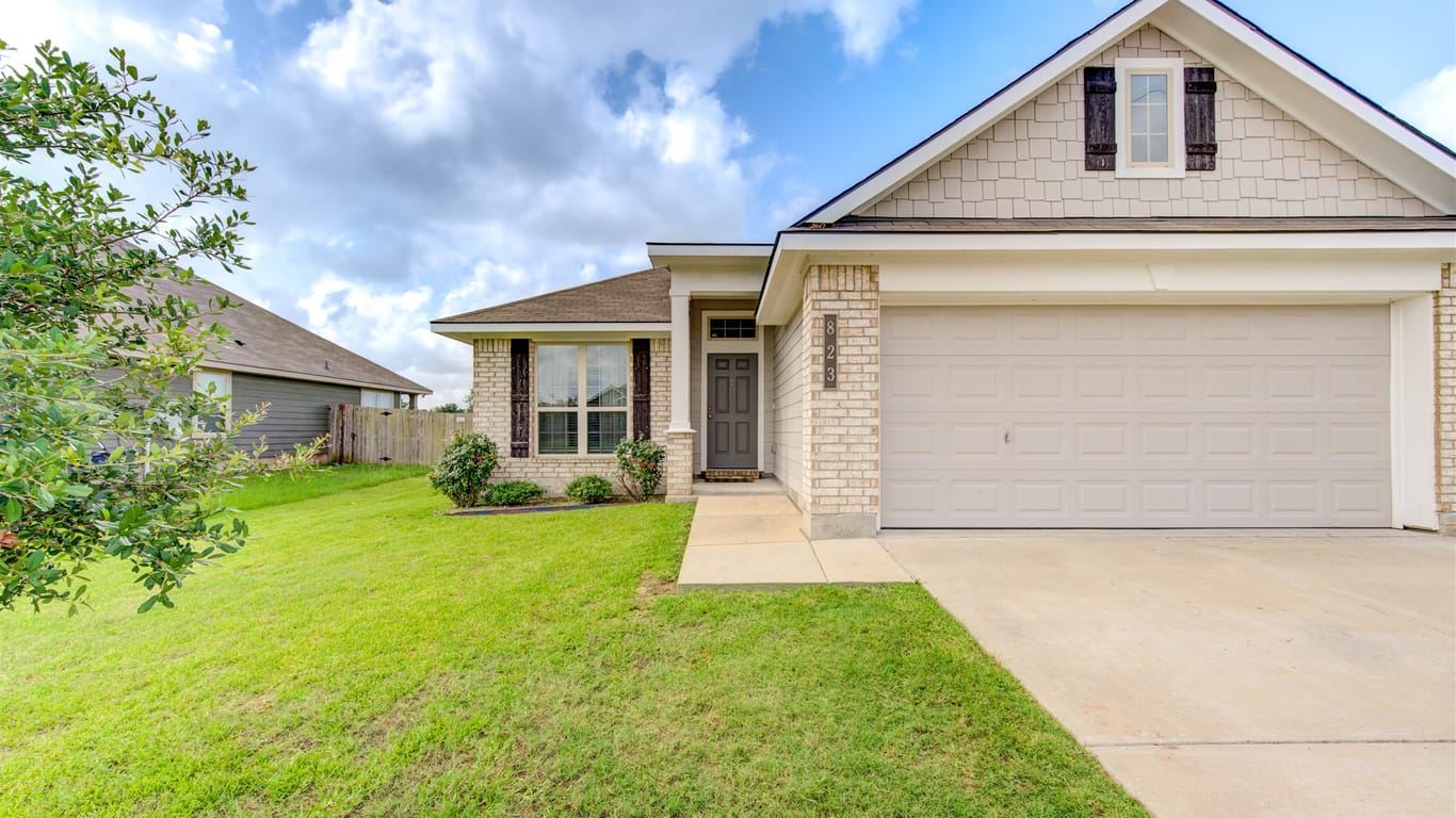 Navasota null-story, 3-bed 823 Mockingbird Street-idx