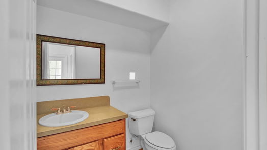 Washington 2-story, 3-bed 21021 Renn Lane-idx