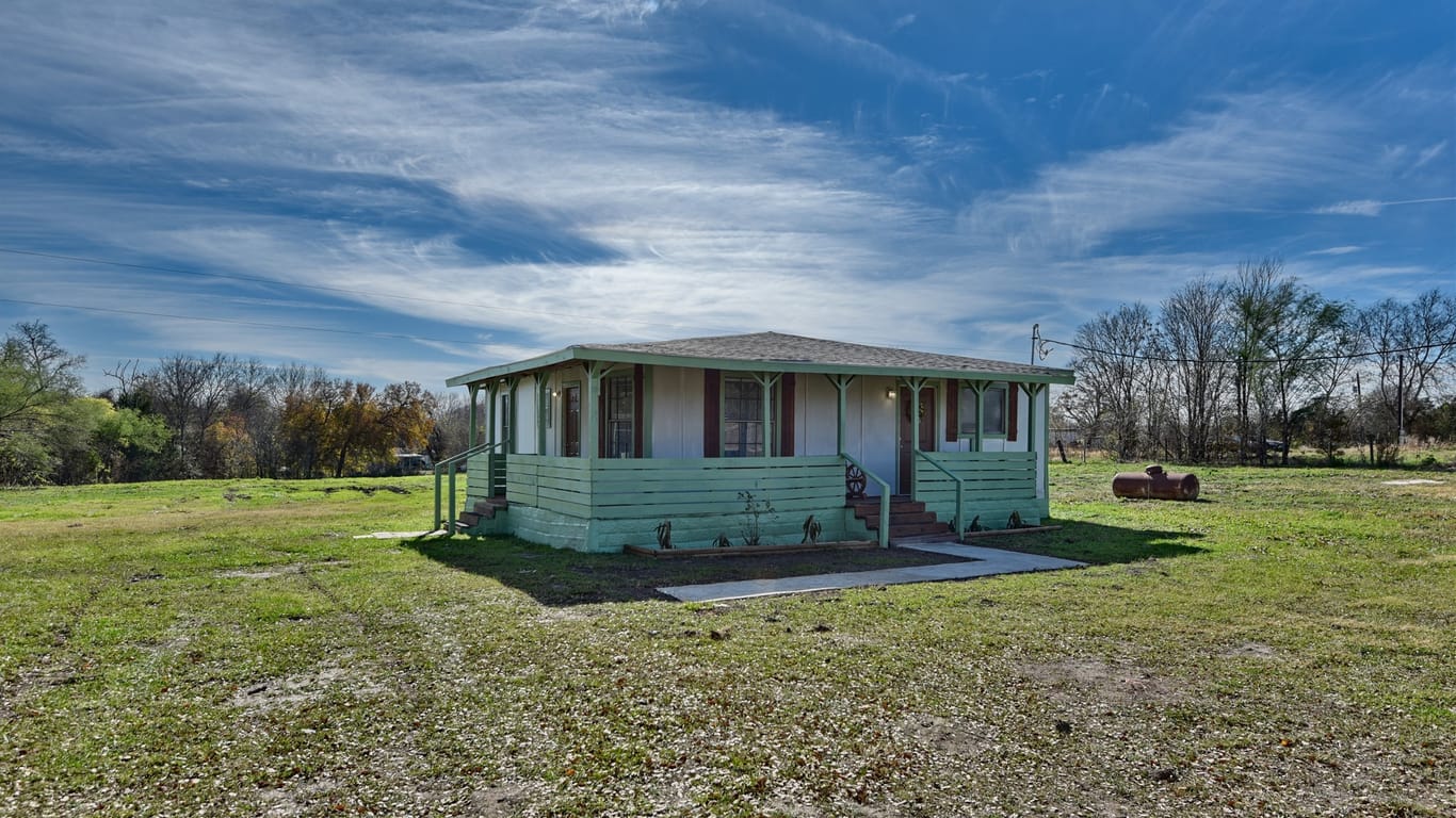 Washington 1-story, 2-bed 19976 Washington Bridge Road-idx