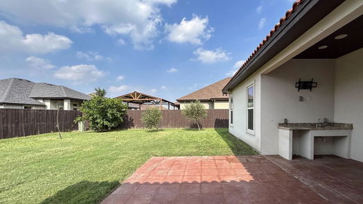 Edinburg 2-story, 4-bed 2415 Vancouver Avenue-idx