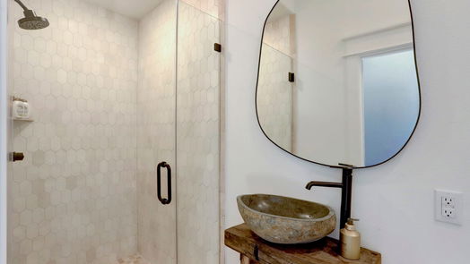 Round Top null-story, 3-bed 833 FM 954-idx