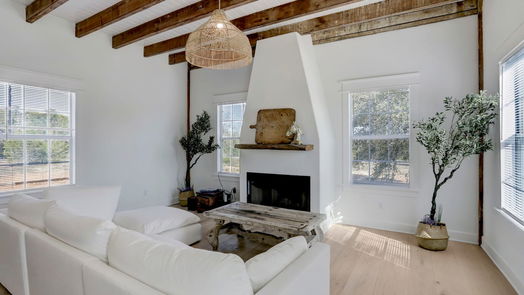 Round Top null-story, 3-bed 833 FM 954-idx