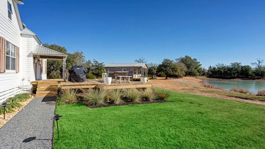 Round Top null-story, 3-bed 833 FM 954-idx
