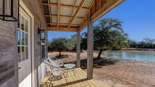 Round Top null-story, 3-bed 833 FM 954-idx