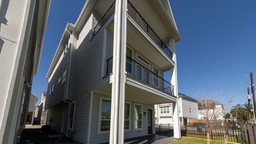 Houston 3-story, 3-bed 1810 Palmetto Landing Court-idx