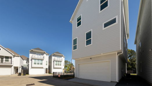 Houston 3-story, 3-bed 1810 Palmetto Landing Court-idx