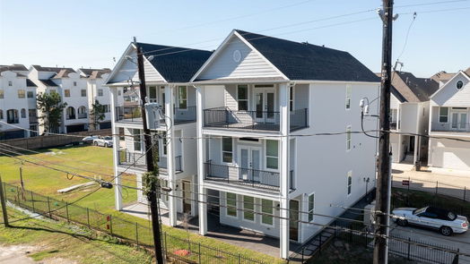 Houston 3-story, 3-bed 1810 Palmetto Landing Court-idx