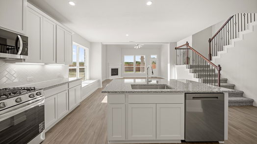 Mont Belvieu 2-story, 4-bed 11214 Youngquist Drive-idx