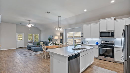 Montgomery 1-story, 4-bed 200 Racetrack Lane-idx
