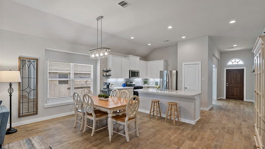 Montgomery 1-story, 4-bed 200 Racetrack Lane-idx