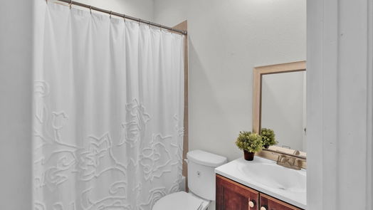 Spring 1-story, 3-bed 22807 Jetty Manor Lane-idx