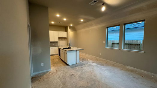 Conroe 1-story, 3-bed 9419 Hard Rock Road-idx