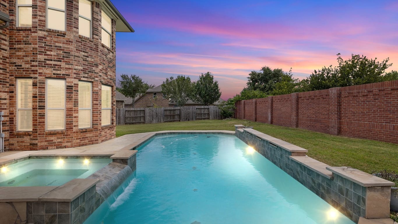 Sugar Land 2-story, 5-bed 4406 Fawn Hill Court-idx