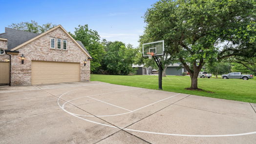 Friendswood 2-story, 5-bed 1310 Steele Drive Drive-idx