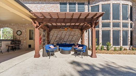 Friendswood 2-story, 5-bed 1310 Steele Drive Drive-idx