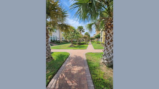 Houston 2-story, 3-bed 41 Armand Shore Drive-idx