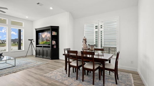 Cypress 1-story, 3-bed 18123 Shoreline Vista Lane-idx