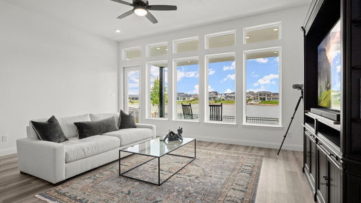 Cypress 1-story, 3-bed 18123 Shoreline Vista Lane-idx
