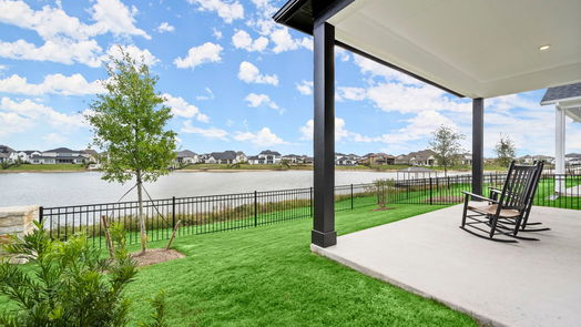 Cypress 1-story, 3-bed 18123 Shoreline Vista Lane-idx