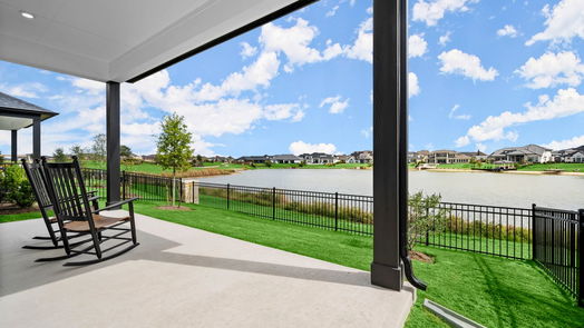 Cypress 1-story, 3-bed 18123 Shoreline Vista Lane-idx