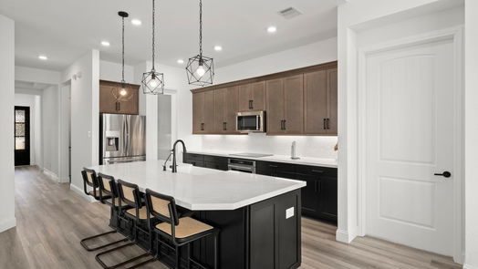 Cypress 1-story, 3-bed 18123 Shoreline Vista Lane-idx