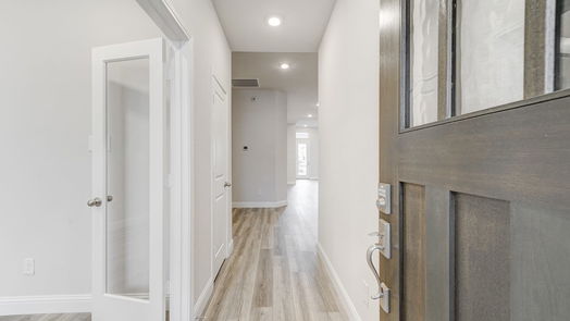 Cypress 2-story, 3-bed 18246 Shoreline Vista Lane-idx