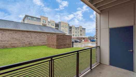 Houston 1-story, 2-bed 6804 W Westview Drive E 3306-idx