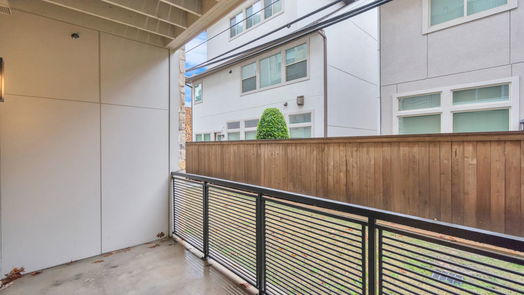Houston null-story, 2-bed 6804 Westview Drive 2204-idx