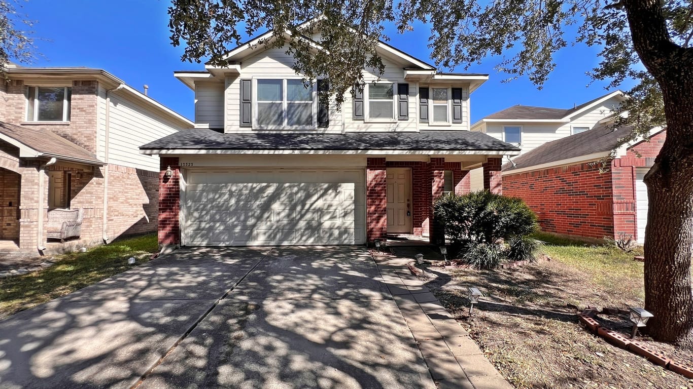 Houston 2-story, 4-bed 13323 Montclair Point Court-idx