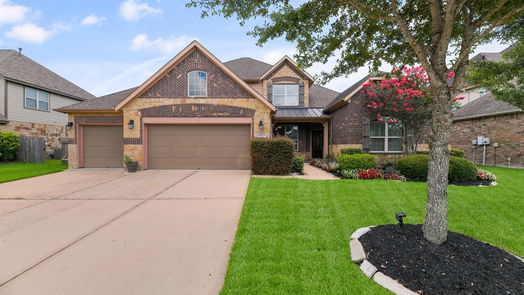 Pearland 2-story, 5-bed 2813 Barrow Creek Lane-idx