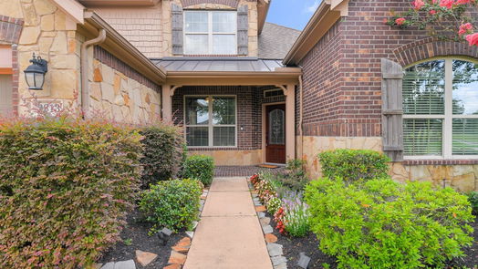 Pearland 2-story, 5-bed 2813 Barrow Creek Lane-idx