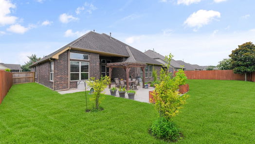 Pearland 2-story, 5-bed 2813 Barrow Creek Lane-idx