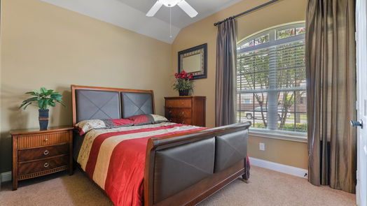 Pearland 2-story, 5-bed 2813 Barrow Creek Lane-idx