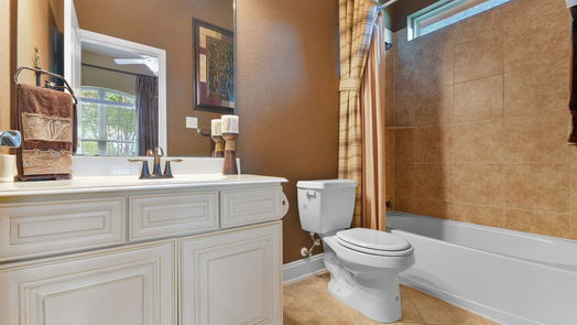 Pearland 2-story, 5-bed 2813 Barrow Creek Lane-idx