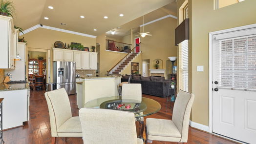 Pearland 2-story, 5-bed 2813 Barrow Creek Lane-idx