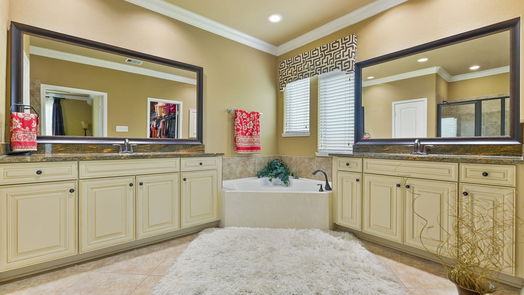 Pearland 2-story, 5-bed 2813 Barrow Creek Lane-idx