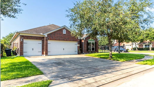 Houston 1-story, 4-bed 18711 Moonlit Pond Court-idx