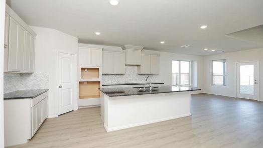 Dayton 2-story, 4-bed 250 Cross Gable Lane-idx